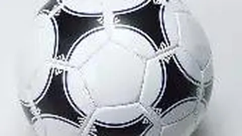 自信源于对战GEN，国际赛事中团队默契提升显著